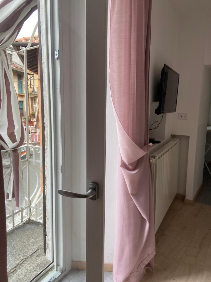 Apartamento Il Nido Di Tiffany Massino Visconti Exterior foto